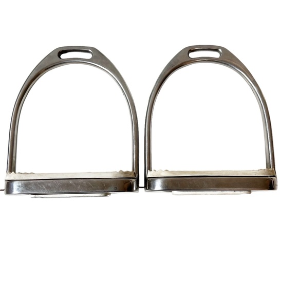 Fillis Stirrup Irons Stainless Steel 4 1/2" - Picture 2 of 4